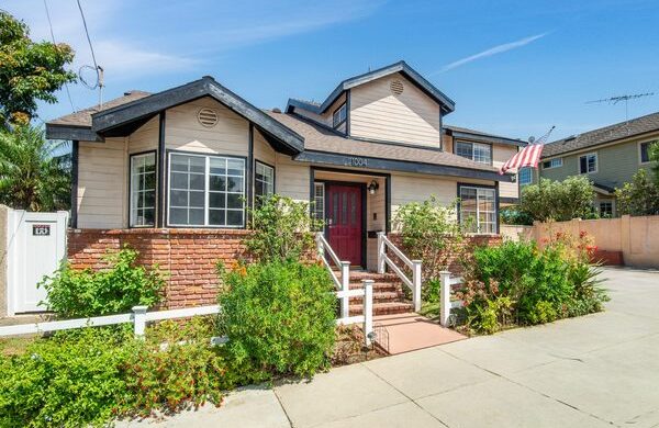 North Redondo Beach homes for sale - 1004 Green Lane
