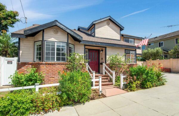 1004 Green Lane, Redondo Beach CA